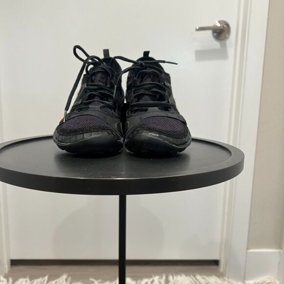 New Balance - Minimus MT110SB Size US 8 - Black, Black - Picture 4 of 6